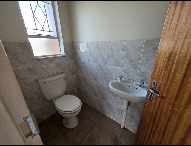 435M² WAREHOUSE FOR SALE IN BOOYSENS RESERVE
